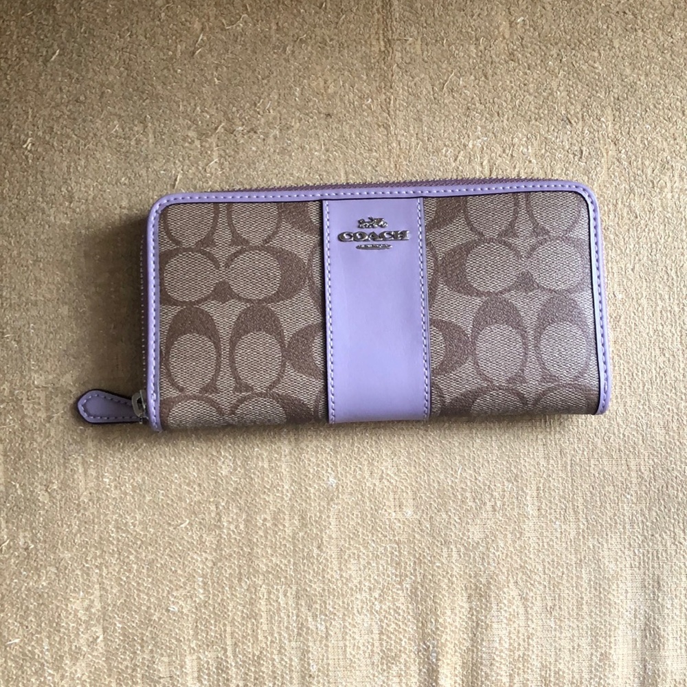 Coach wallet